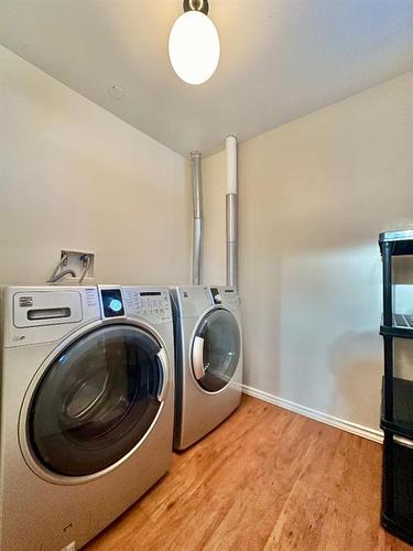10007 Churchill Drive, Lac La Biche, AB - Indoor Photo Showing Laundry Room