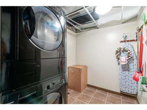 419-8535 Clearwater Drive Ne, Fort Mcmurray, AB - Indoor Photo Showing Laundry Room