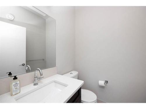 176 Siltstone Place, Fort Mcmurray, AB - Indoor Photo Showing Bathroom
