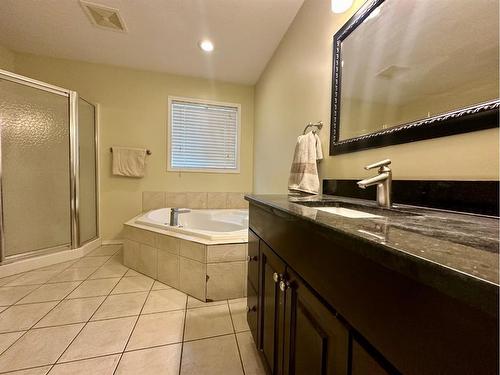 9326 91 Ave., Lac La Biche, AB - Indoor Photo Showing Bathroom