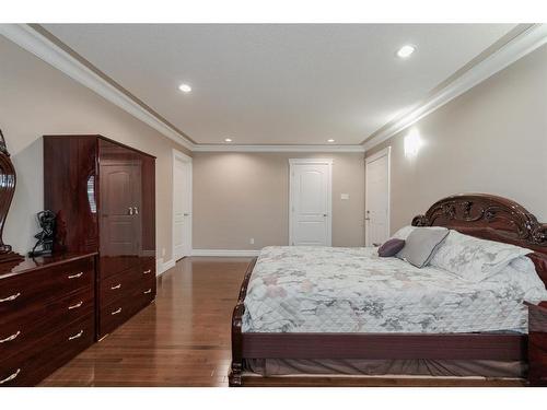159 Killdeer Way, Fort Mcmurray, AB - Indoor Photo Showing Bedroom