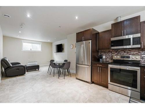 247 Killdeer Way, Fort Mcmurray, AB - Indoor Photo Showing Kitchen With Stainless Steel Kitchen