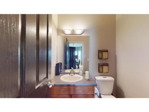 246 Pacific Crescent, Fort Mcmurray, AB - Indoor Photo Showing Bathroom