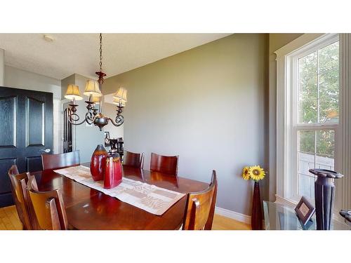 246 Pacific Crescent, Fort Mcmurray, AB - Indoor Photo Showing Dining Room