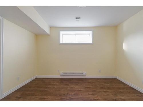 100 Warbler Avenue, Fort Mcmurray, AB - Indoor Photo Showing Other Room