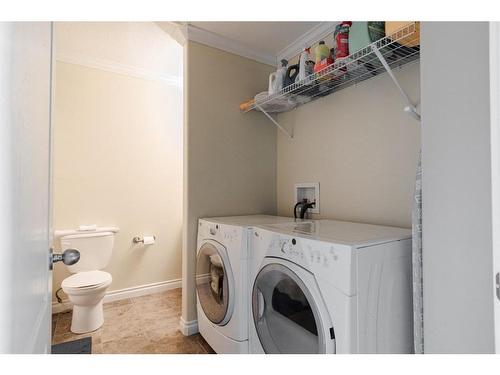 17-193 O'Coffey Crescent, Fort Mcmurray, AB - Indoor Photo Showing Laundry Room