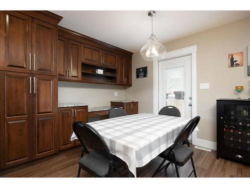 110 Aspenhill Drive, Fort Mcmurray, AB - Indoor Photo Showing Dining Room