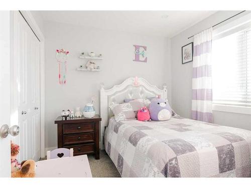 172 Siltstone Place, Fort Mcmurray, AB - Indoor Photo Showing Bedroom