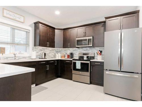 172 Siltstone Place, Fort Mcmurray, AB - Indoor Photo Showing Kitchen With Stainless Steel Kitchen With Upgraded Kitchen