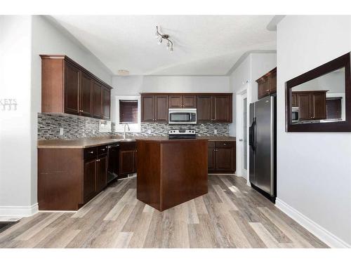 181 Rainbow Creek Drive, Fort Mcmurray, AB - Indoor Photo Showing Kitchen