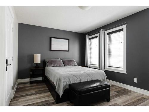 9-300 Sparrow Hawk Drive, Fort Mcmurray, AB - Indoor Photo Showing Bedroom