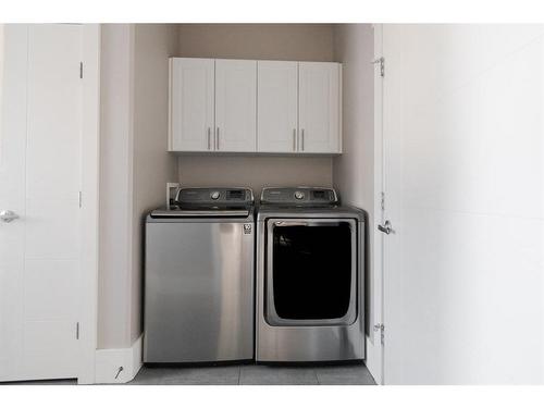 189 Comeau Crescent, Fort Mcmurray, AB - Indoor Photo Showing Laundry Room