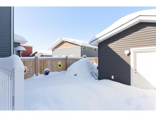 149 Richardson Lane, Fort Mcmurray, AB - Outdoor With Exterior