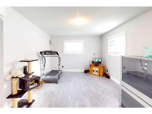 125-13379 Twp Rd. 670, Lac La Biche, AB - Indoor Photo Showing Gym Room