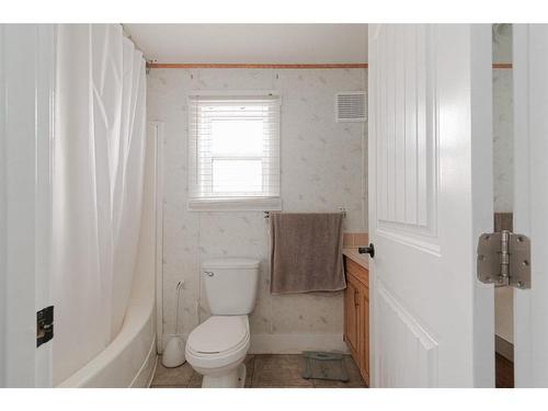 284 Cree Road, Fort Mcmurray, AB - Indoor Photo Showing Bathroom