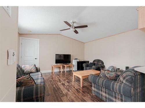 284 Cree Road, Fort Mcmurray, AB - Indoor