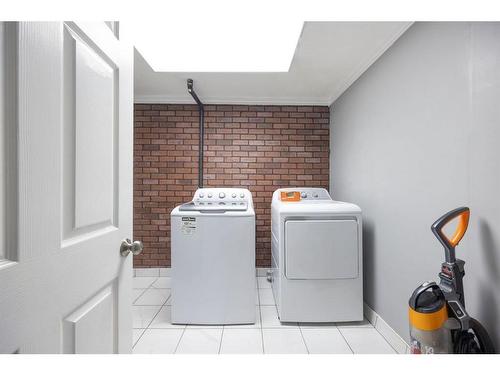 177 Singer Drive, Anzac, AB - Indoor Photo Showing Laundry Room