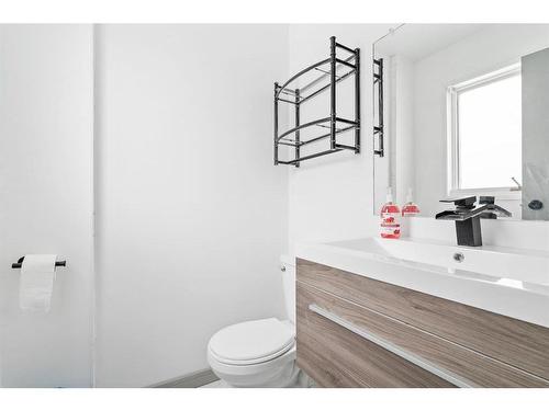 146 Mcconachie Crescent, Fort Mcmurray, AB - Indoor Photo Showing Bathroom