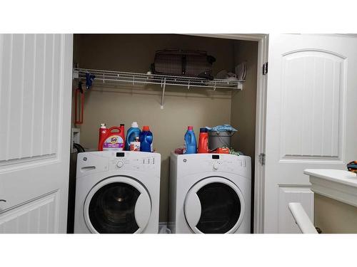 6-300 Sparrow Hawk Drive, Fort Mcmurray, AB - Indoor Photo Showing Laundry Room