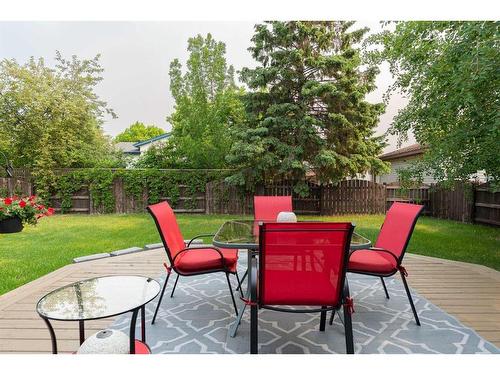 136 Brosseau Crescent, Fort Mcmurray, AB - Outdoor With Deck Patio Veranda With Backyard