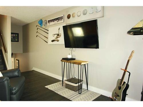 152 Williscroft Place, Fort Mcmurray, AB - Indoor Photo Showing Other Room