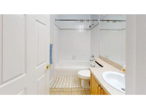203-10101 Morrison Street, Fort Mcmurray, AB - Indoor Photo Showing Bathroom