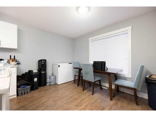 285 Sandstone Lane, Fort Mcmurray, AB - Indoor Photo Showing Office