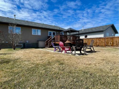 236 Shetland Garden, Fort Mcmurray, AB - Outdoor With Exterior