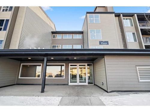 1028-201 Abasand Drive, Fort Mcmurray, AB - Outdoor