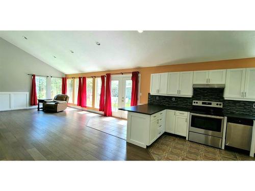 330 Ulliac Drive, Lac La Biche, AB - Indoor Photo Showing Kitchen