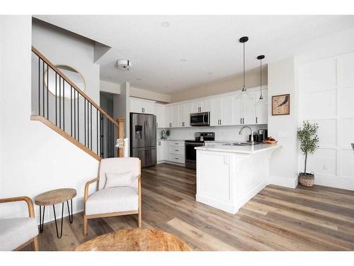 105 Arncliff Court, Fort Mcmurray, AB - Indoor Photo Showing Kitchen