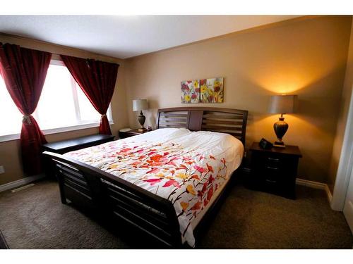 108 Grebe Road, Fort Mcmurray, AB - Indoor Photo Showing Bedroom