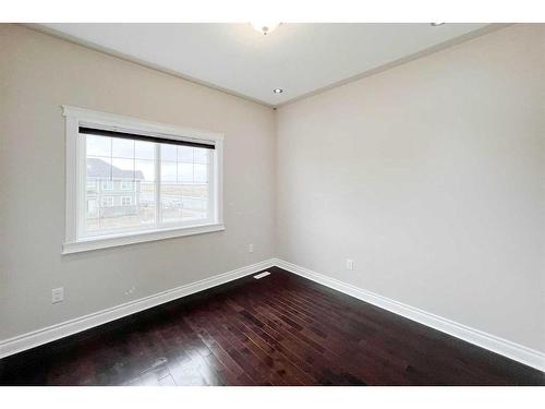 205 Heritage Drive, Fort Mcmurray, AB - Indoor Photo Showing Other Room