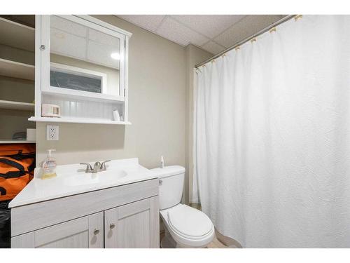 193 Riverstone Ridge, Fort Mcmurray, AB - Indoor Photo Showing Bathroom