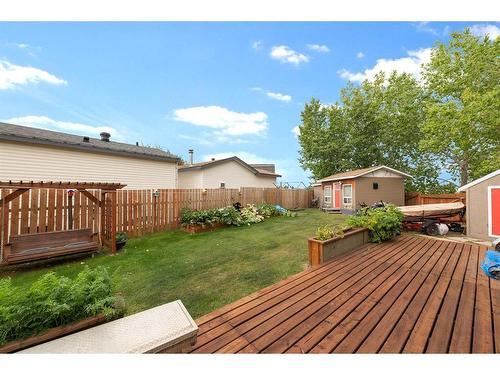 185 Card Crescent, Fort Mcmurray, AB - Outdoor With Deck Patio Veranda With Backyard