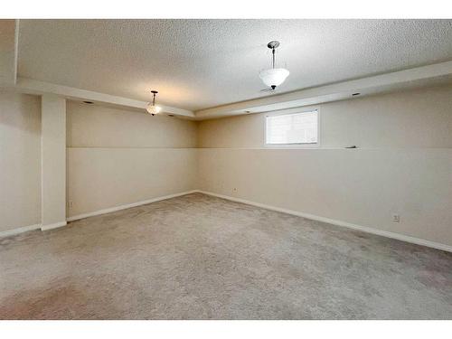 170 St. Laurent Way, Fort Mcmurray, AB - Indoor Photo Showing Other Room