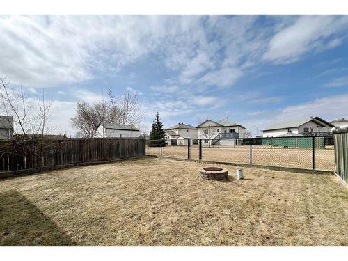 170 St. Laurent Way, Fort Mcmurray, AB - Outdoor With Exterior