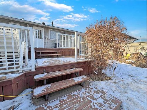 23 Moberly Crescent, Fort Mcmurray, AB - Outdoor With Deck Patio Veranda