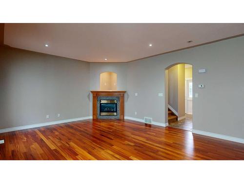 125 Paris Crescent, Fort Mcmurray, AB - Indoor With Fireplace