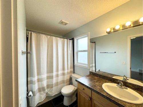 363 Fireweed Crescent, Fort Mcmurray, AB - Indoor Photo Showing Bathroom