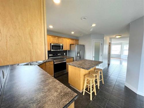 363 Fireweed Crescent, Fort Mcmurray, AB - Indoor Photo Showing Kitchen With Double Sink