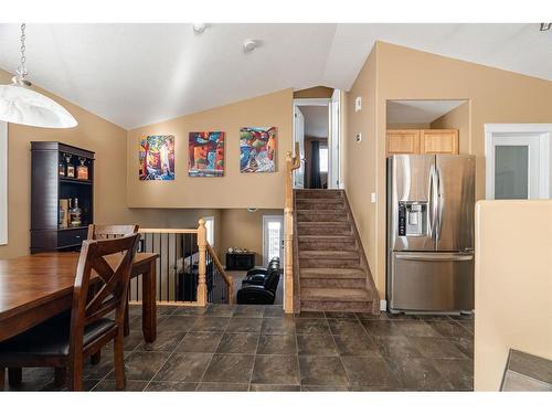 117 Elderberry Street, Fort Mcmurray, AB - Indoor Photo Showing Dining Room