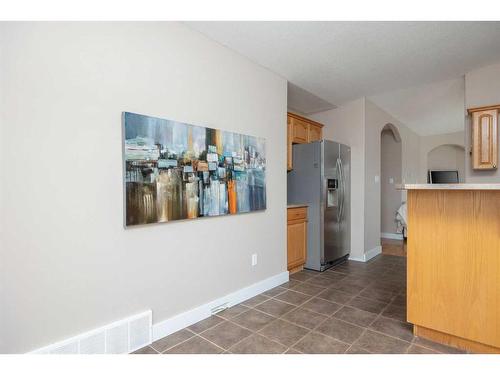498 Pacific Crescent, Fort Mcmurray, AB - Indoor