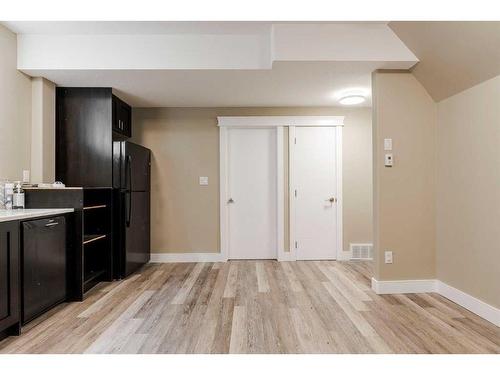 220 Siltstone Place, Fort Mcmurray, AB - Indoor Photo Showing Other Room