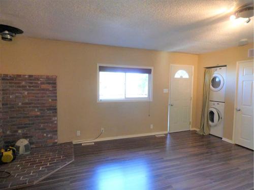 13352 Lakeland Drive, Lac La Biche, AB - Indoor Photo Showing Laundry Room