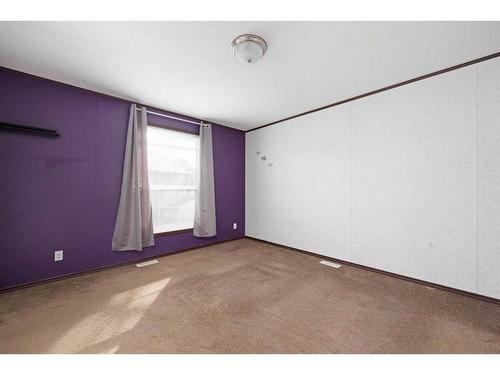 152 Grenada Place, Fort Mcmurray, AB - Indoor Photo Showing Other Room