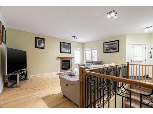 382 Pacific Crescent, Fort Mcmurray, AB - Indoor With Fireplace