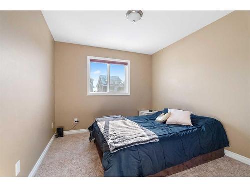 237 Callen Drive, Fort Mcmurray, AB - Indoor Photo Showing Bedroom