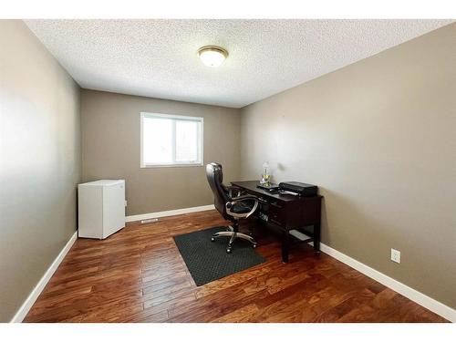 209 Blanchett Road, Fort Mcmurray, AB - Indoor Photo Showing Other Room