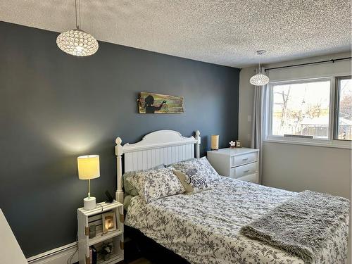 9114 97 Avenue, Lac La Biche, AB - Indoor Photo Showing Bedroom